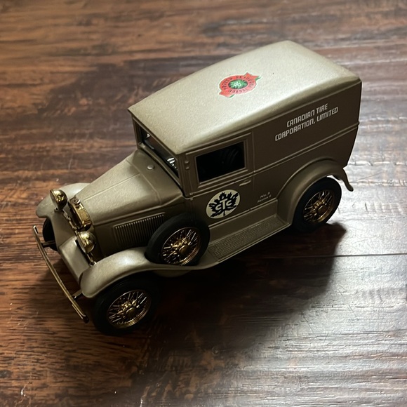 canadian tire original car 100th anniversary display car piggy bank - Picture 3 of 6
